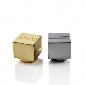 15fea Luxury Custom Design Engraved logo Printing square Shiny Gold Silver Zamac Perfume Bottle Caps Wholesale 15mm